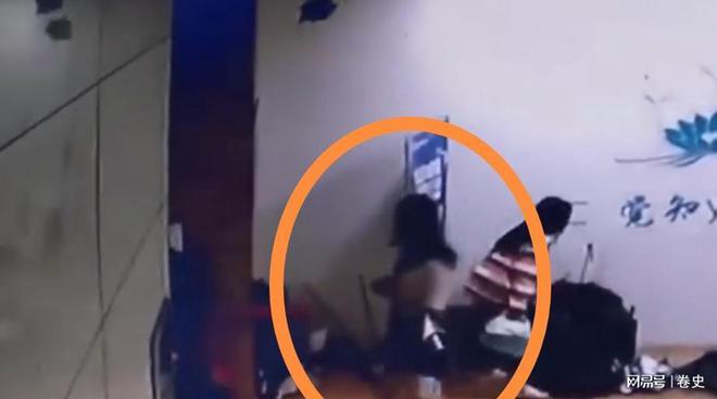 已介入洗浴中心回应更多细节已曝光不朽情缘男子误入女澡堂后续！警方